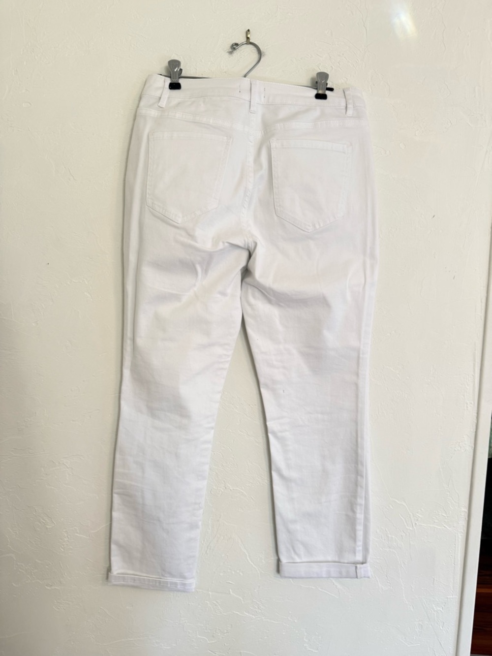 APNY White Straight Leg Jeans 10 - Picture 2 of 7
